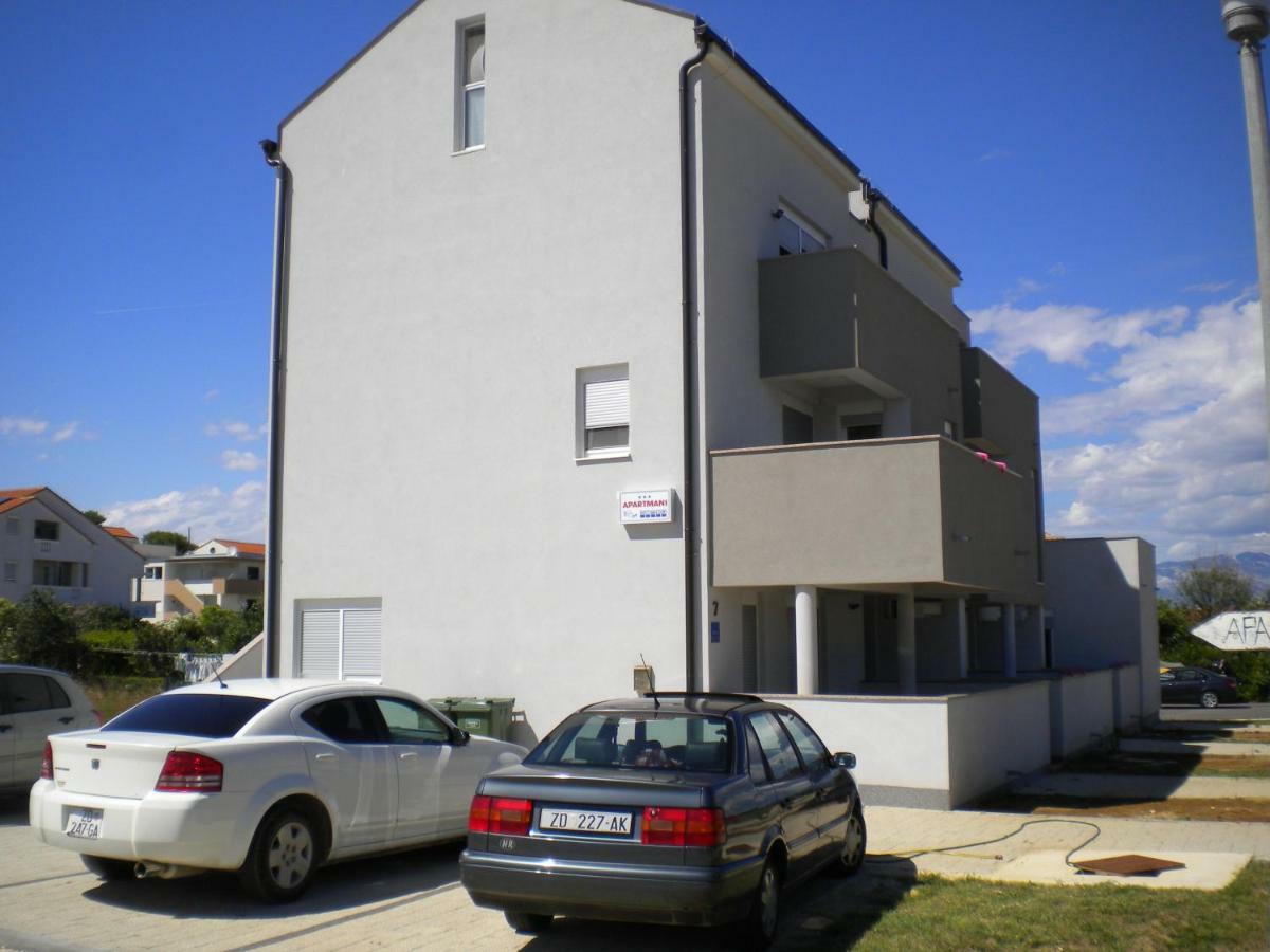 Apartments Venerea Nin Exterior foto